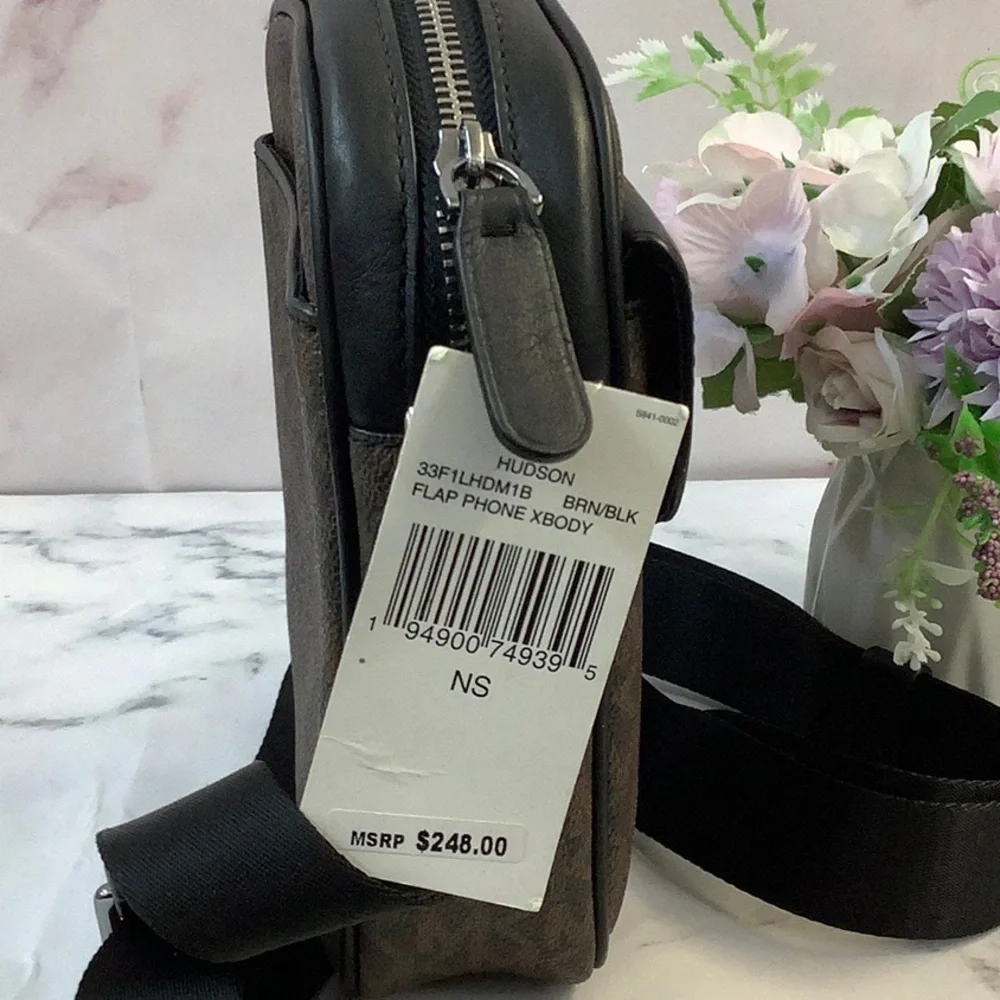 NWT Michael Kors Hudson Flap Phone Crossbody Brown/Black Signature
